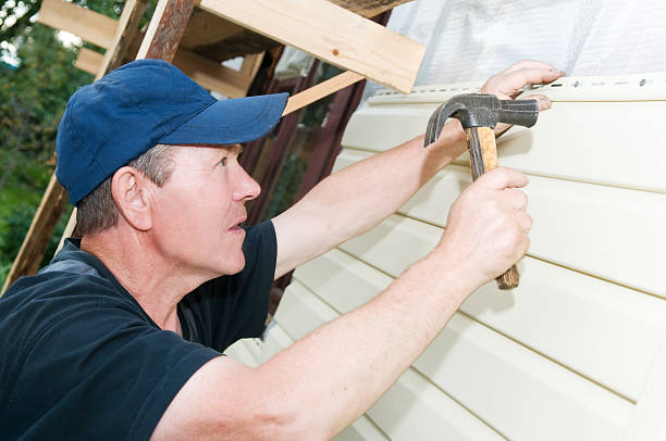Siding Removal and Disposal in Corrales, NM